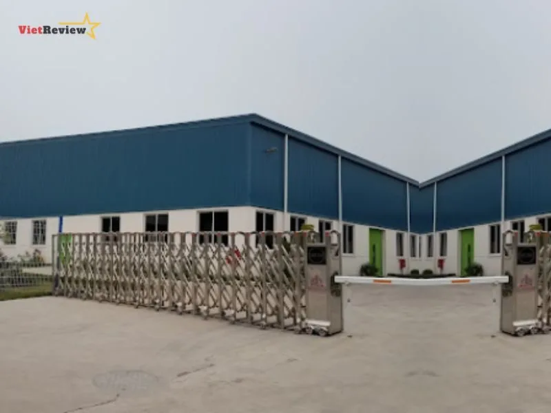 Chế độ đãi ngộ và môi trường làm việc